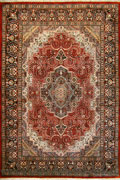 Jammu Hand Knotted Medallion Silky Rug