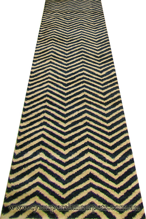 Tricolour Hallway Runner Rug 8494A White D. Blue - Click Image to Close