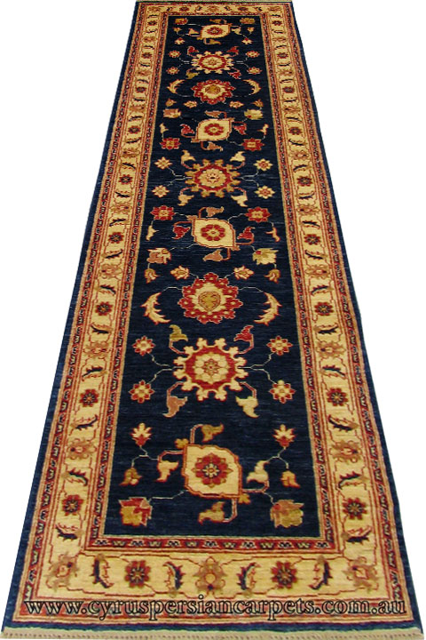 Tolidi Hand Knotted Wool Hallway Runner Rug - Click Image to Close